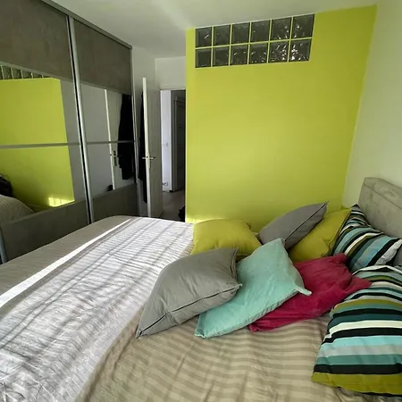 Apartamento Large Duplex With Terrace Near Belleville Paris
