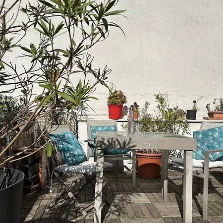 Large Duplex With Terrace Near Belleville * Paris